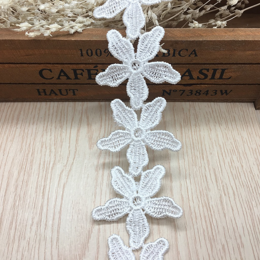 Embroidered Five-leaf Flower O - Lace Ribbon Trim review and price